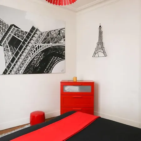 Guest house Love Next By Paris